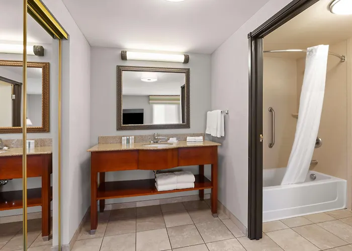 Hampton Inn & Suites Burlington